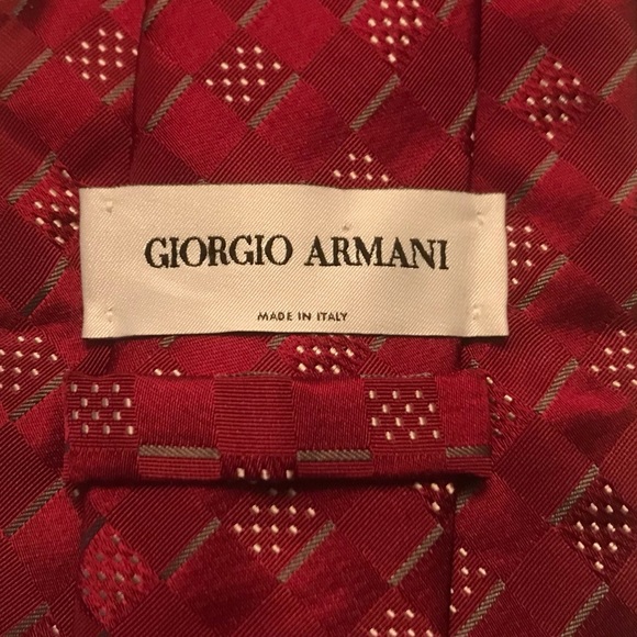 GIORGIO ARMANI square print 100% silk tie Cravette burgundy handmade in Italy - Picture 5 of 8